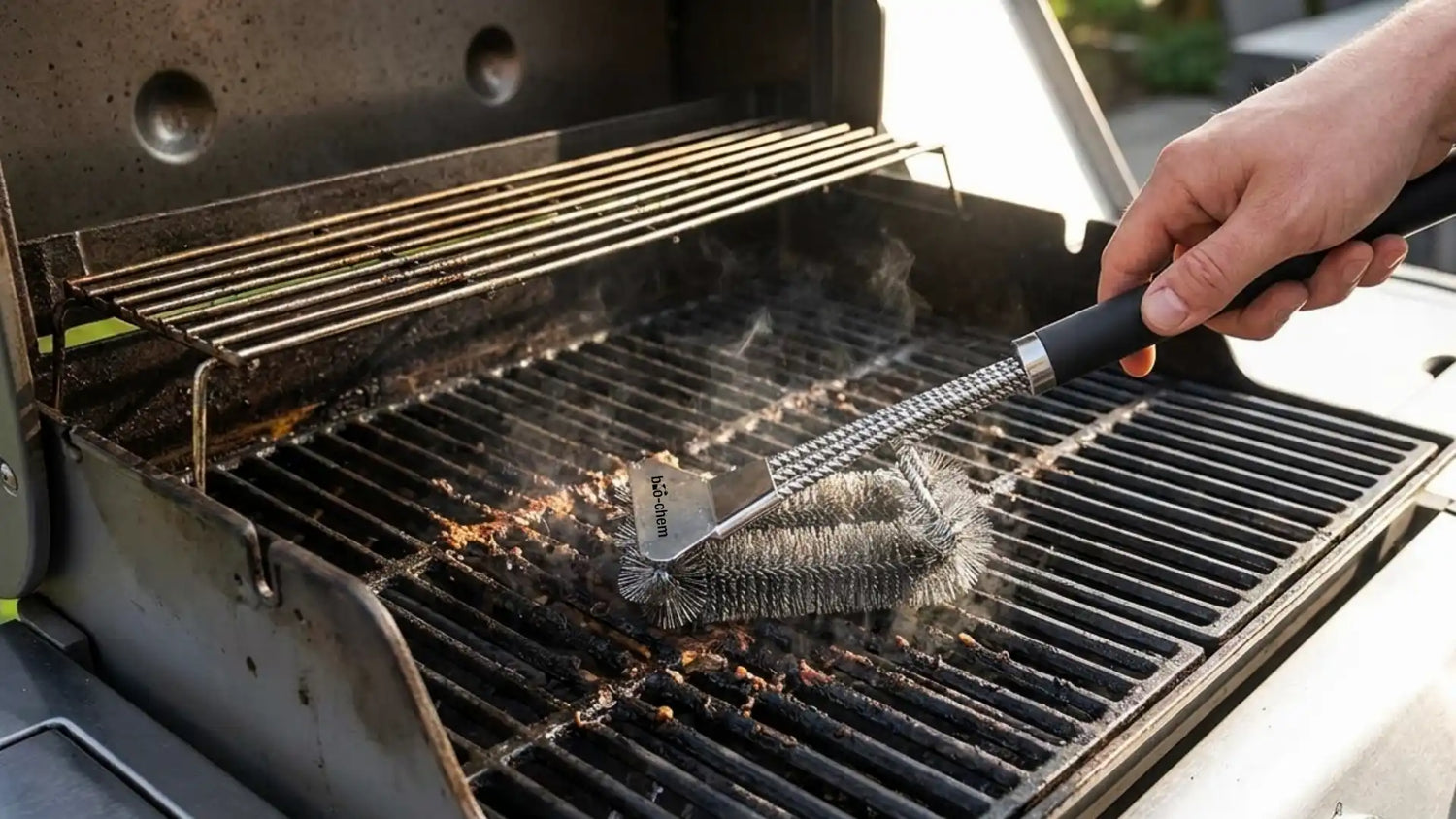 Grillrost reinigen: Eingebranntes Fett & Verkrustungen einfach entfernen